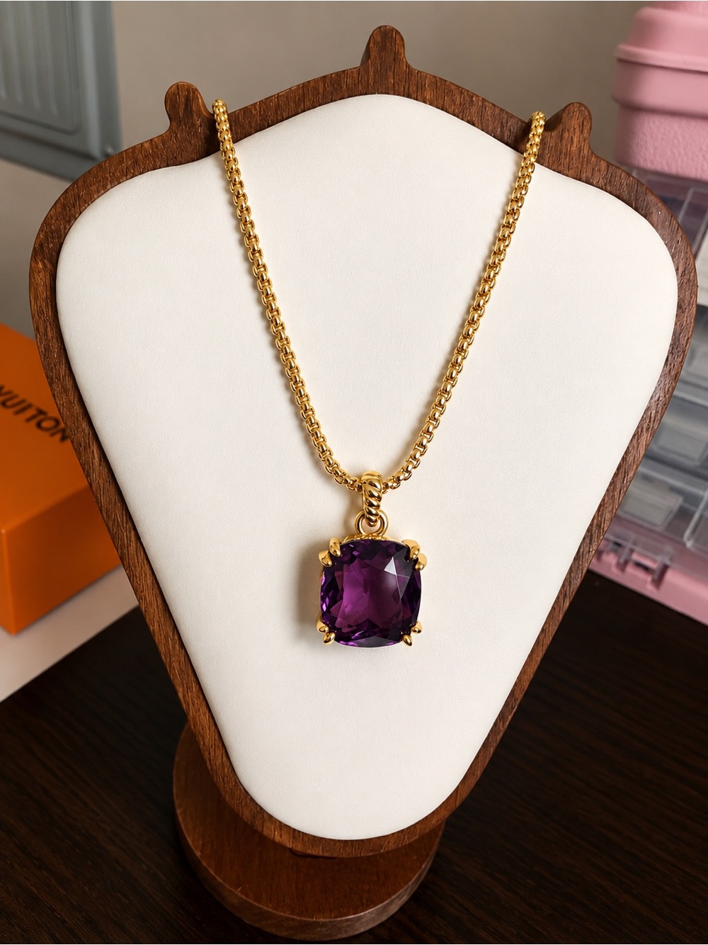 D.Y. Inspired Gold Chain Necklace with Purple Cushion-Cut Gem Pendant